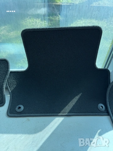 Мокетни стелки за кола волво хс60, снимка 3 - Аксесоари и консумативи - 54041253