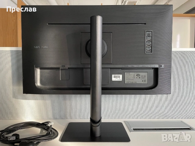 Продавам монитор Samsung S27A800, снимка 2 - Монитори - 54099167