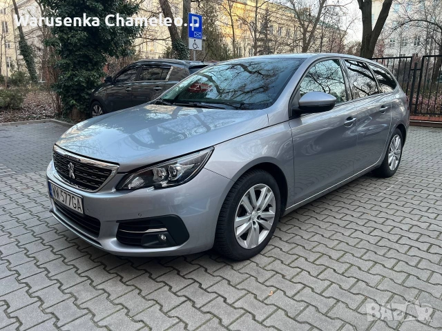 ПЕЖО 308 „Аз съм собственик. Това е моята кола. Продавам я поради преместване.“