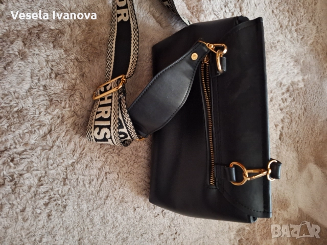 Дамска чанта , снимка 2 - Чанти - 52662989