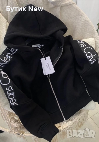 Суичър Калвин Клайн 