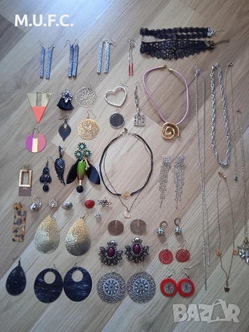 Бижута всичко общо=24лв., снимка 7 - Колиета, медальони, синджири - 52920182