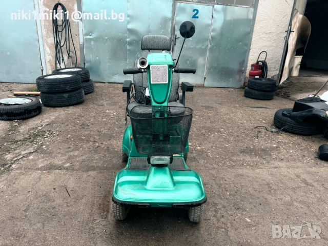 скутер за трудно подвижни хора