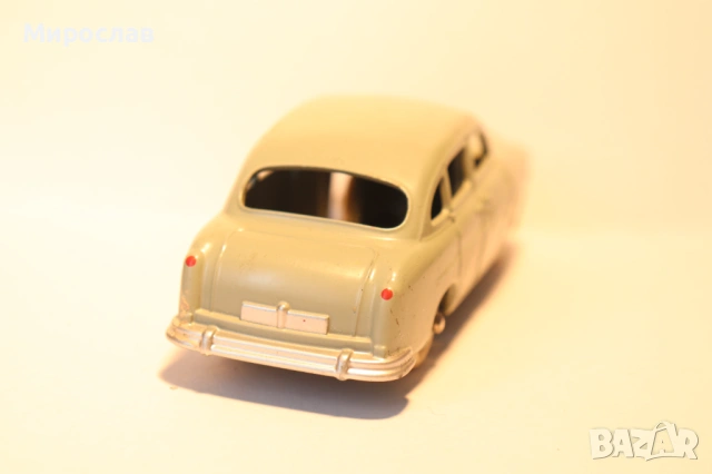 DINKY TOYS FORD VEDETTE МОДЕЛ КОЛИЧКА, снимка 6 - Колекции - 53096498