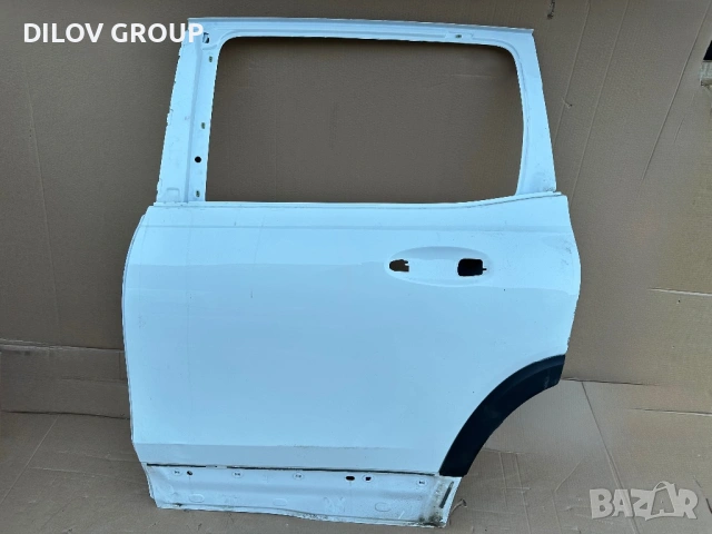 Врати Mercedes GLB W247 2023-, снимка 5 - Части - 54082497