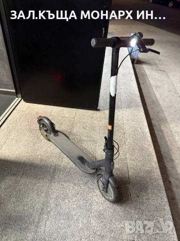 Електрическа тротинетка Xiaomi Mi Scooter Essential/+зарядно, снимка 4 - Скейтборд, ховърборд, уейвборд - 51586120