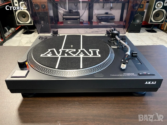 Почти нов грамофон Akai, снимка 3 - Грамофони - 53259615