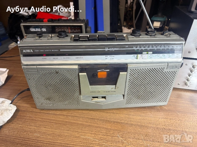 AİWA TPR-901E Stereo Radio Casette , снимка 2 - Радиокасетофони, транзистори - 53720559