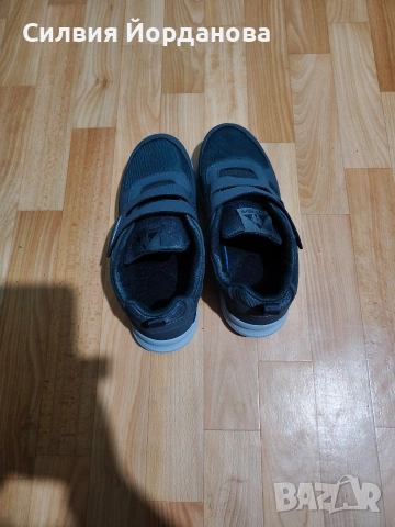 Продавам чисто нови маратонки , снимка 4 - Маратонки - 53259823