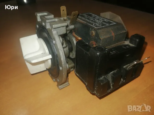 Продавам нова дренажна помпа за перална Миеле 2AL2 412-4F6, снимка 2 - Други - 49730338