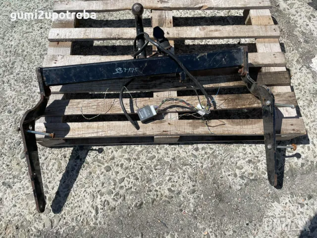 Монтажна Греда Теглич Модул Ford Mondeo MK3 Kombi