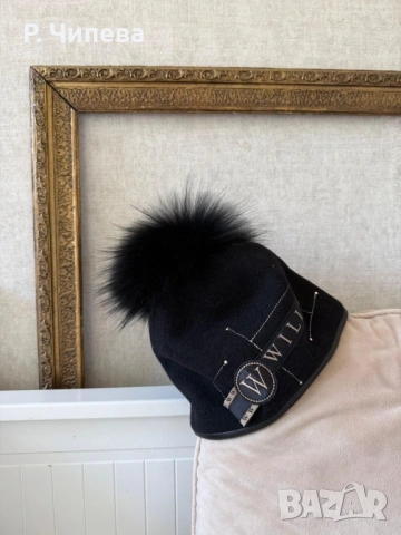 Ръчно изработена шапка от 100% вълна