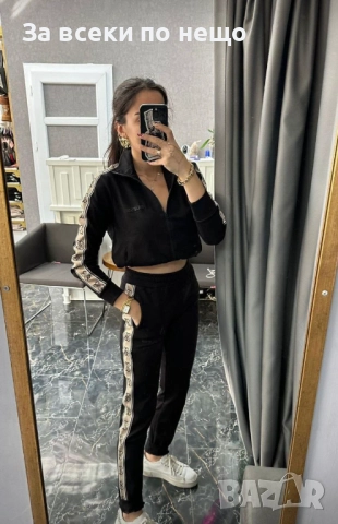 Guess Дамски Спортен Комплект Тениска И Долнище Гес - Налични Различни Цветове Код A917, снимка 5 - Спортни екипи - 51740093