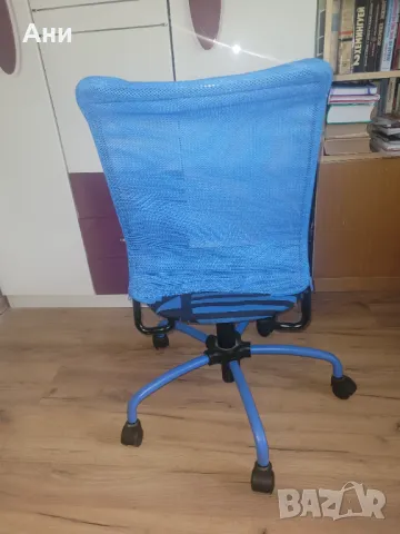 Син ученически стол, снимка 2 - Столове - 50005136