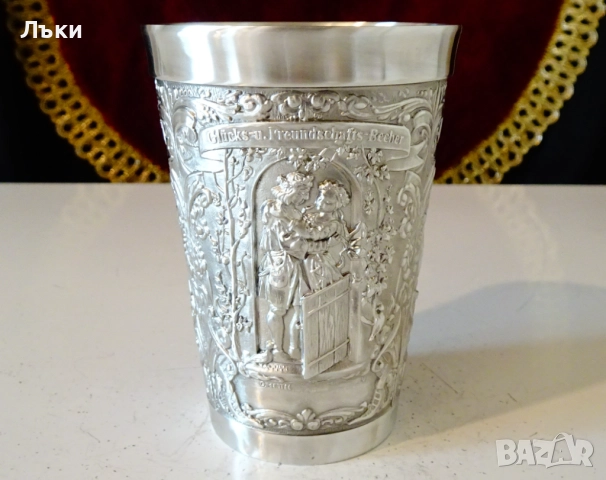 Калаена чаша за вино с Лъв,Фортуна,Влюбени. , снимка 4 - Антикварни и старинни предмети - 52216273