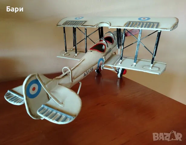 МЕТАЛЕН МОДЕЛ НА БРИТАНСКИ САМОЛЕТ ОТ ВТОРАТА СВЕТОВНА ВОЙНА, снимка 4 - Колекции - 50331905