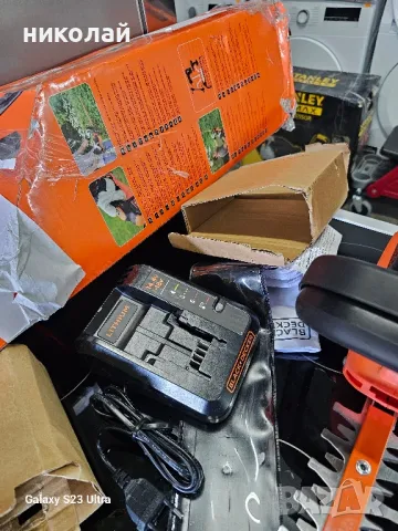 BLACK+DECKER акумулаторен тример за храсти GTC18504PC, 18V

, снимка 6 - Градинска техника - 46918477