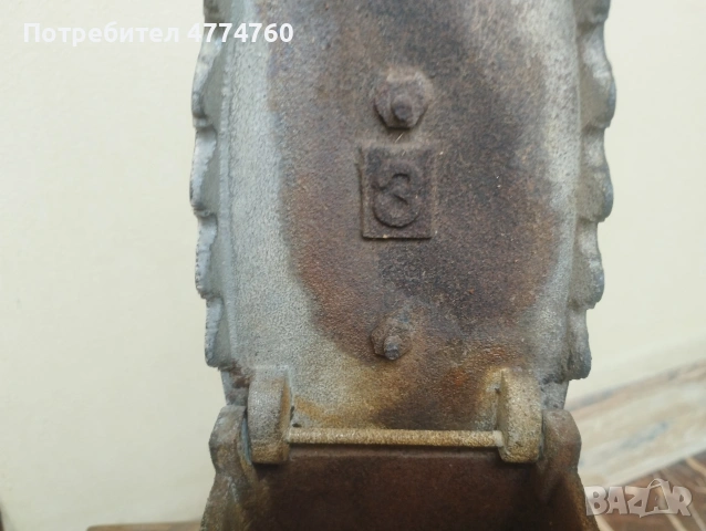 Старинна ютия на жар , снимка 5 - Антикварни и старинни предмети - 54279390