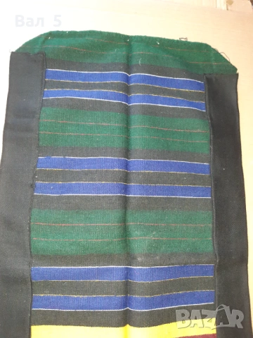 Автентична тъкана вълнена престилка , носия, снимка 4 - Антикварни и старинни предмети - 53888371