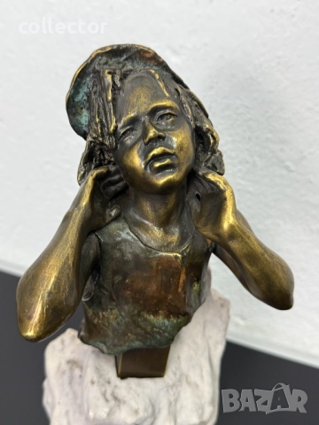 Дизайнерска бронзова скулптура. №7429, снимка 8 - Антикварни и старинни предмети - 51940095