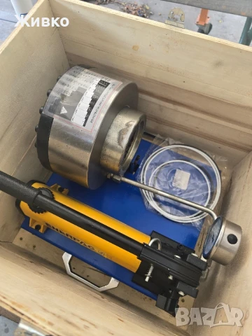 Ръчна хидравлична преса за пресоване (стискане) на маркучи, снимка 7 - Други машини и части - 50921555