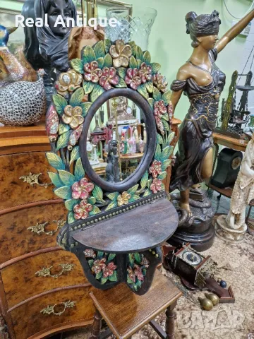 Уникално много старо английско антикварно дървено огледало 