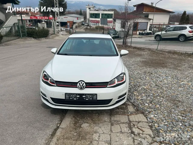 Volkswagen Golf 1.6TDI, снимка 3 - Автомобили и джипове - 48708344