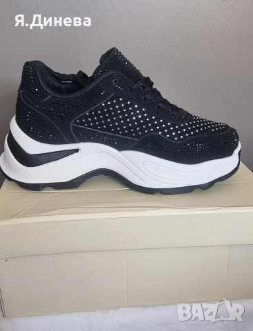 Стилен дамски модел маратонки , снимка 2 - Маратонки - 54277797