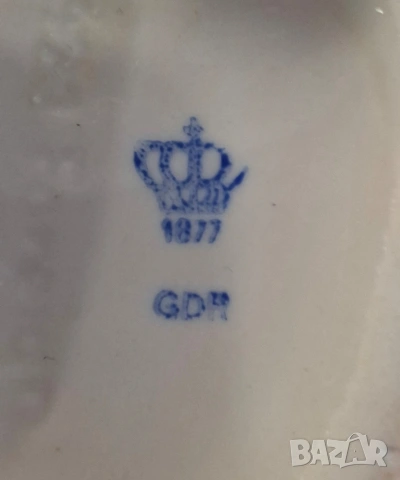 Порцеланова фигурка на момиче и котка - Lippelsdorf, GDR, снимка 7 - Статуетки - 53952225