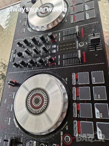 Dj контролер / controller Pioneer DJ DDJ-SB2, снимка 4 - Ресийвъри, усилватели, смесителни пултове - 47063941