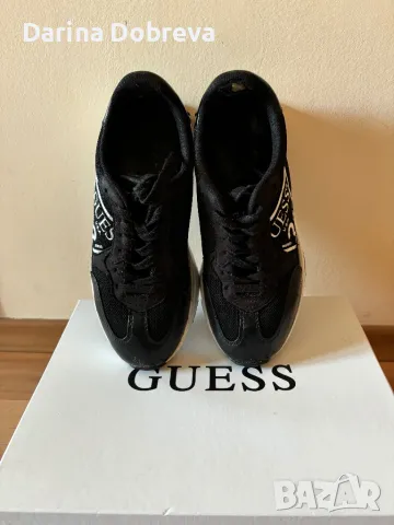 Дамски сникърси Guess, снимка 4 - Маратонки - 47704435