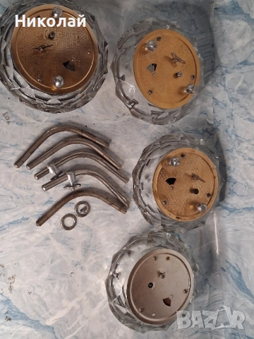 Съветски настолен часовник Маяк Кристал за Части Ремонт, снимка 11 - Колекции - 52389091