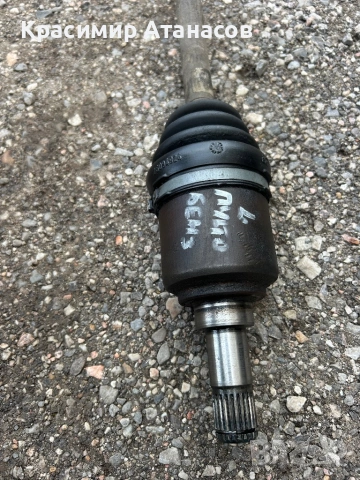 Полуоска лява за Фиат Гранде пунто 1.2 бензин. 2006-2011г, снимка 2 - Части - 53807311