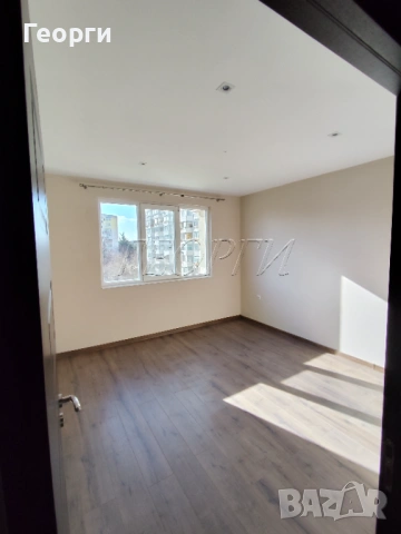 Давам под наем тристаен необзаведен 60кв.м.  ул. Царевец, снимка 11 - Апартаменти - 53261582