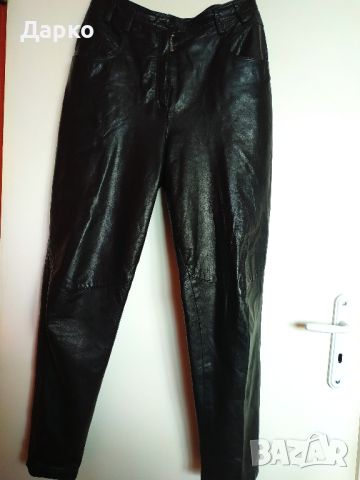Дамски черен кожен панталон, снимка 1 - Панталони - 46071746