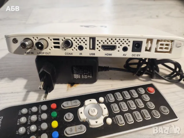 Продавам DVB-C кабелен цифров приемник DigiView Panda за HDTV с четец за карта, снимка 3 - Приемници и антени - 50314898