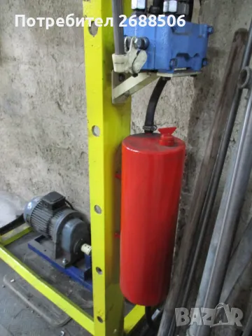 Хидравлична преса, снимка 4 - Хидравлични и пневматични чукове - 49695363