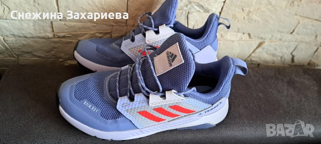Детски маратонки Adidas , снимка 2 - Детски обувки - 53656991