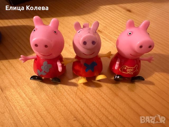 Peppa Pig, 3 оригинални фигурки на Прасенцето Пепа, снимка 1 - Фигурки - 46116909