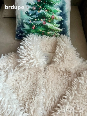 Пухкаво палто, снимка 4 - Палта, манта - 52751722