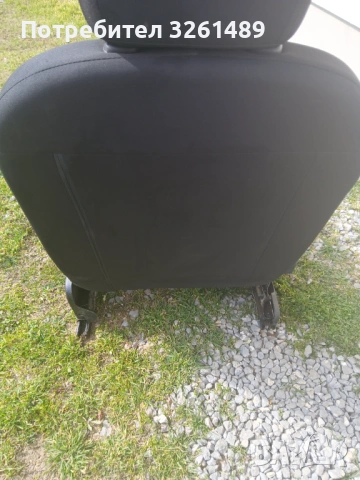 Седалка за Дачия Докер , снимка 3 - Части - 53623487