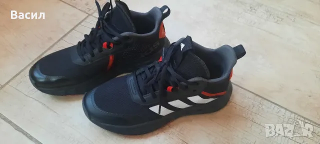 Продавам Adidas own the game  , снимка 7 - Маратонки - 47604147