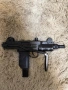  Въздушен пистолет Mini Uzi , снимка 1