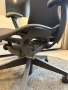 Herman Miller Mirra 2 (2025) Офис Стол - Почти Като Нов!, снимка 6