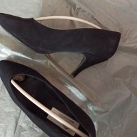 Дамски велурени обувки, снимка 3 - Дамски обувки на ток - 45808387