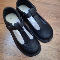 Обувки, снимка 1 - Детски обувки - 45021465