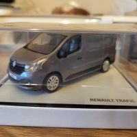 Умален модел на Renault Traffic 1:43, снимка 3 - Колекции - 45602076