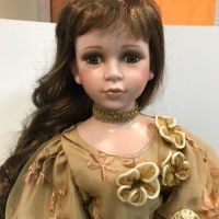 Красива керамична кукла 70 см, снимка 3 - Колекции - 45526589