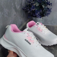 дамски маратонки adidas ❤️ нов модел , снимка 1 - Маратонки - 44941269