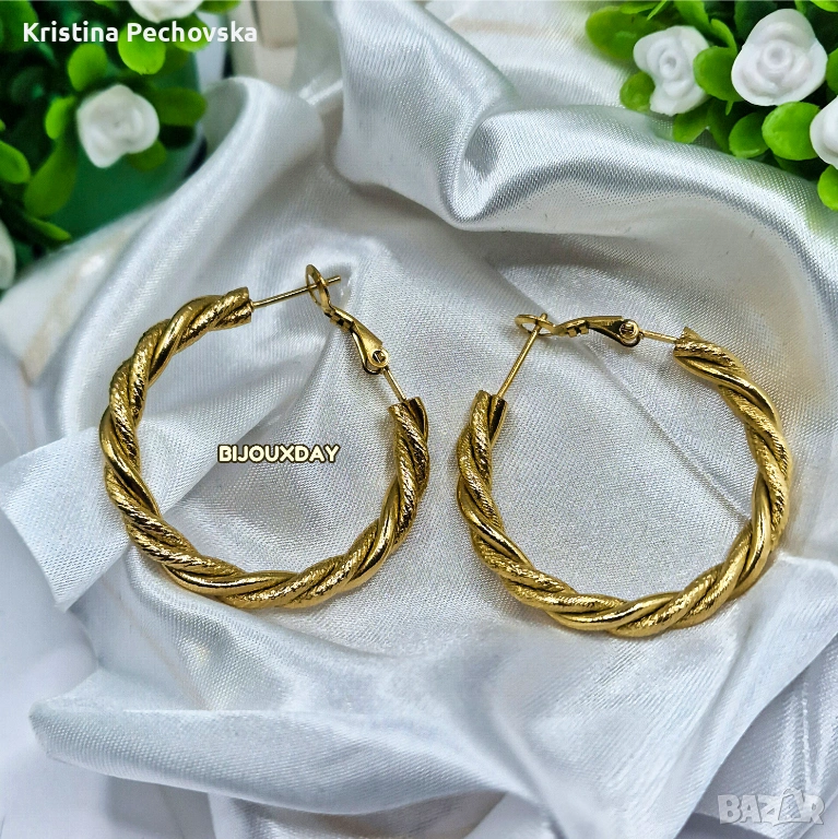 Golden Twist Hoops – дамски обеци халки 💛 , снимка 1
